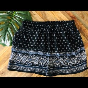 Patterned Black Summer Shorts